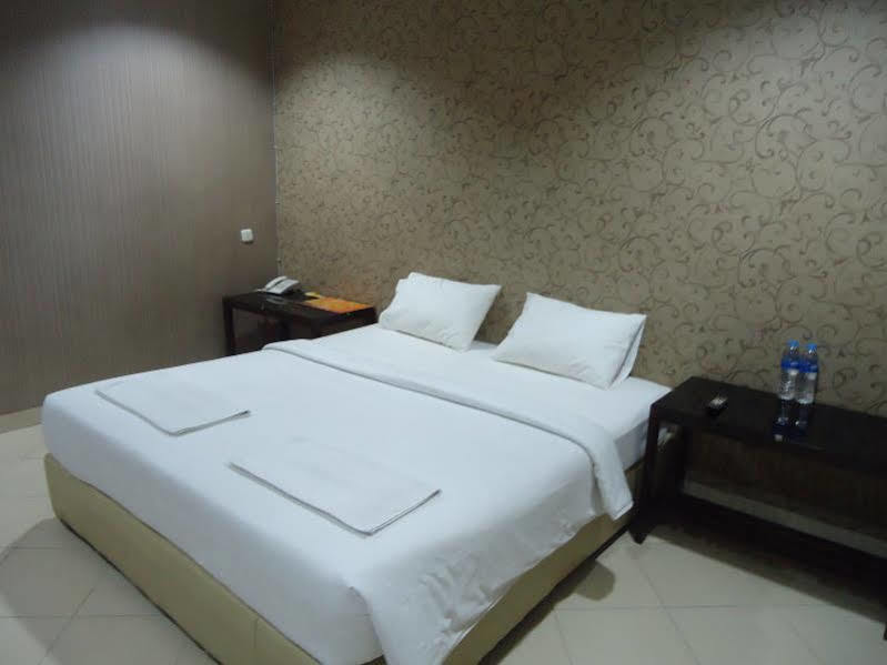 Flamengo Hotel Banten Extérieur photo